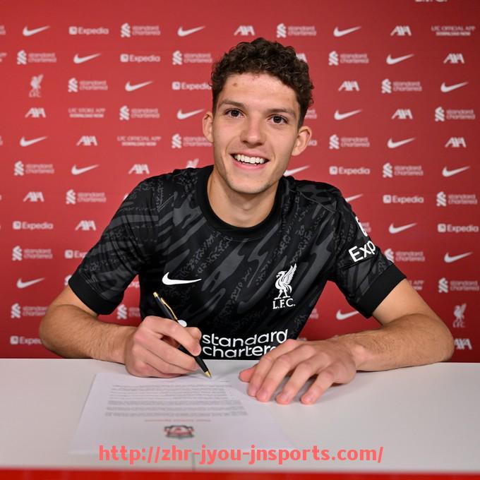 jiuyou九游娱乐-法甲赛季最佳年轻球员评选及成长数据分析